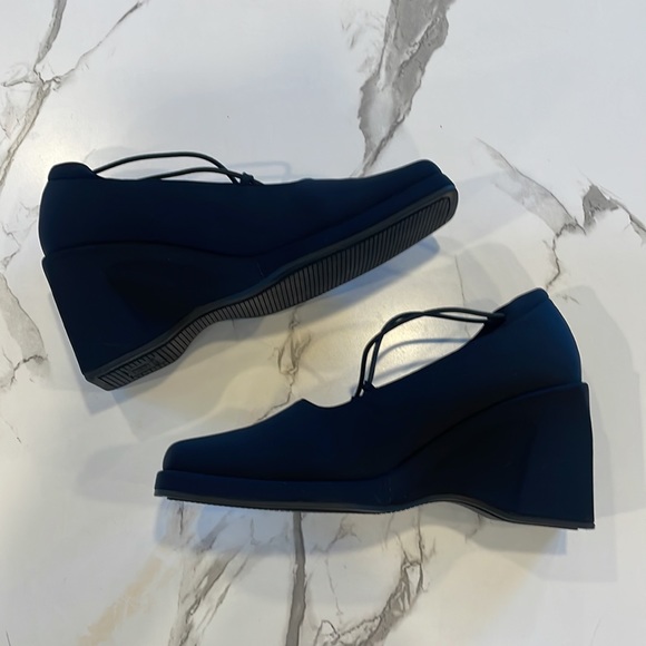 Kenneth Cole Reaction, Square, Navy Blue, Mary Janes, Wedge, Size 7 1/2 - Picture 6 of 12
